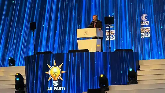 Büyükkılıç, AK Parti Seçim ve Milletvekili Aday Tanıtım Toplantısı'na katıldı