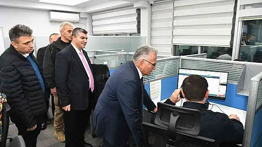 Başkan Büyükkılıç, Alo 153 ve Beyaz Masa'yı ziyaret etti