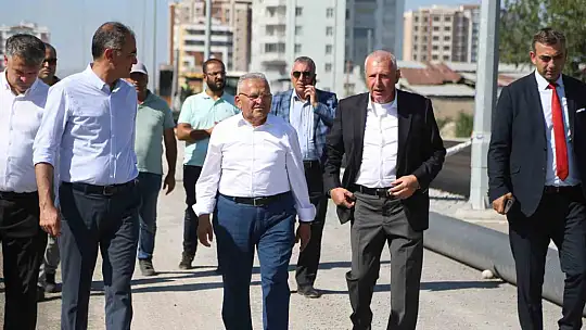 Başkan Büyükkılıç, Turkovac'ın geliştiricisi bilim insanı için yapılan yolu inceledi