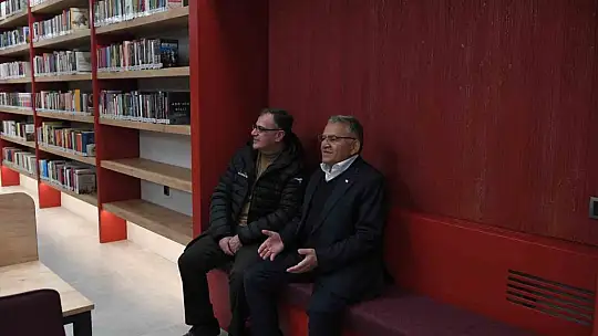 Büyükkılıç, Büyükşehir'in 10'uncu kütüphanesini inceledi