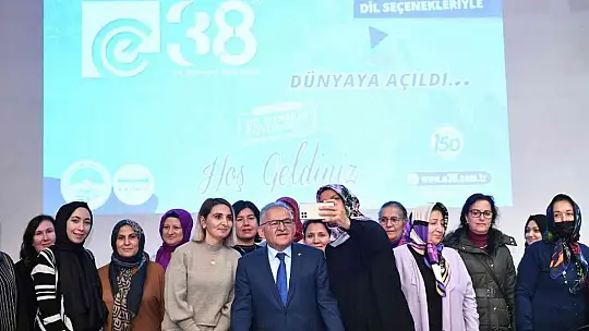 Büyükkılıç, e-38'i tanıttı