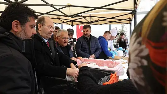 Elbistan Kayseri Çarşısı'nda incelemelerde bulunuldu