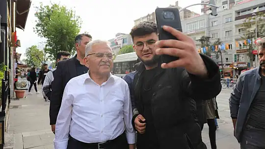 Büyükkılıç, 'Biz bu ülkenin sevdalısıyız'