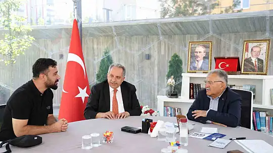 Büyükkılıç'ın Şeffaf Oda Ziyareti