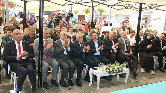 Başkan Büyükkılıç İmam Hatip Okulları Yıl Sonu Etkinliklerine katıldı