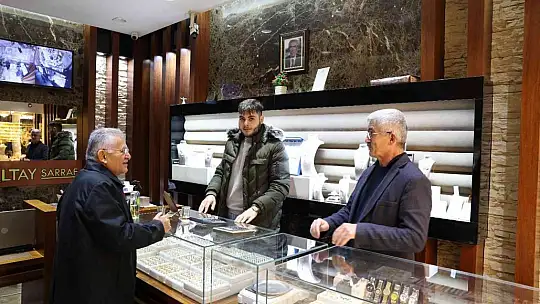 Büyükkılıç esnafları gezdi