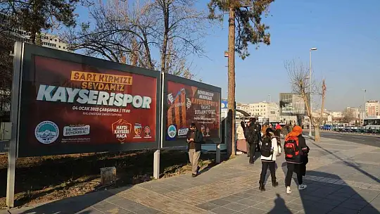 Büyükkılıç, kenti sarı kırmızı ile donattı