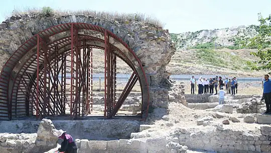 Keykubadiye Sarayı Kayseri'nin neresinde?
