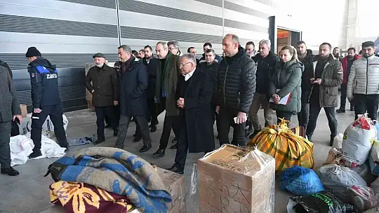 Başkan Büyükkılıç'tan, OSB'de Yardım Toplama Merkezi'ne ziyaret