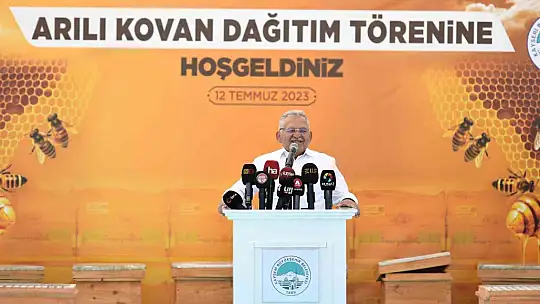 Büyükkılıç'tan milyonluk arılı kovan desteği