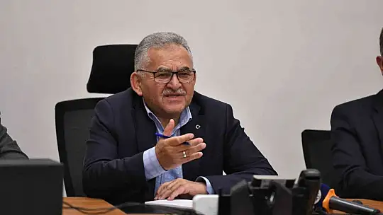 Büyükşehir'de 9 saatlik yatırım toplantısı