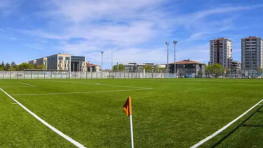 Büyükşehir'den amatöre 16 milyon TL'lik dev hizmet