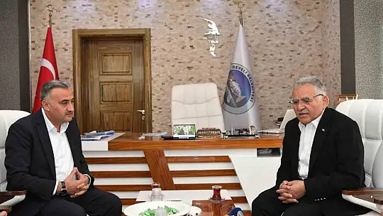 Başkan Büyükkılıç'tan Develi zirvesi