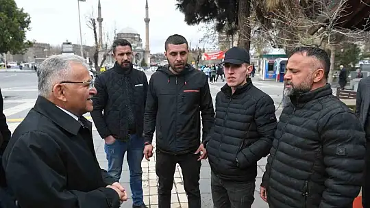 Büyükkılıç esnafla bir araya geldi