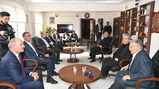 Büyükkılıç'tan Felahiyelilere teşekkür