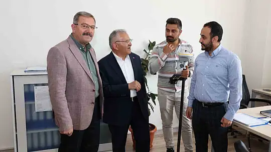 Büyükkılıç deprem bölgesini ziyaret etti