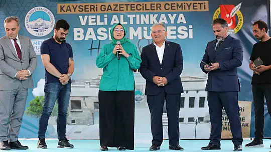 Basın müzesi açılışında önemli isimler yer aldı