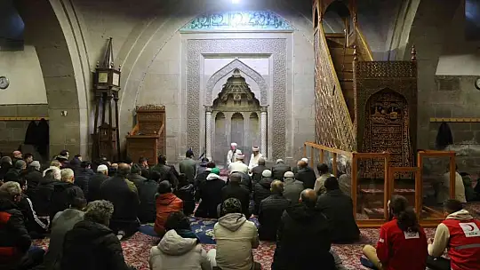 Büyükkılıç'tan İsveç'e kınama...