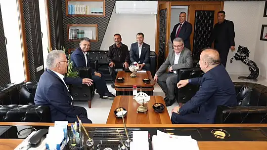 Büyükkılıç'tan Pınarbaşı Belediyesi'ne ziyaret