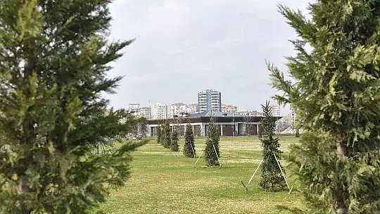 Büyükkılıç'tan Recep Tayyip Erdoğan Millet Bahçesi'nde inceleme