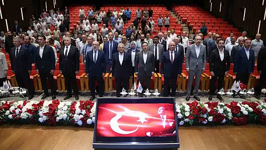 Büyükkılıç ve Vali Çiçek ile TSE-Sektör Buluşmaları'nda bir araya geldi