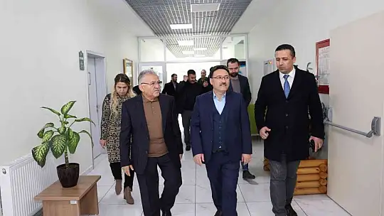 Büyükkılıç ve Vali Çiçek'ten 'insan' odaklı projelere ziyaret