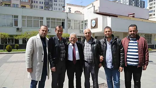 Büyükkılıç, personel ile birlikte öğle yemeği yedi