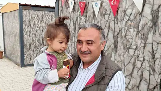 Başkan Cabbar Elbistan Develi Konteyner Kenti'nde