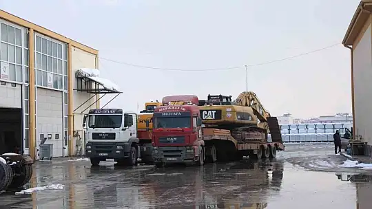 Kocasinan'dan deprem bölgesine mobil mutfak desteği