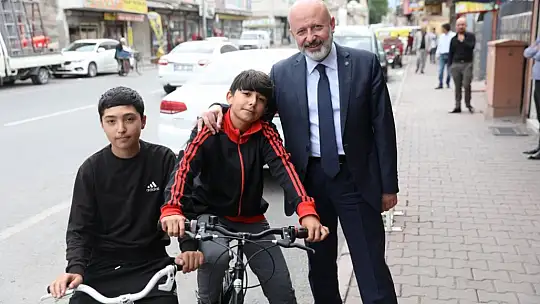 Çolakbayrakdar Argıncık'da vatandaşlarla bir araya geldi