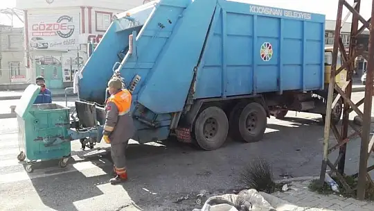 Çolakbayrakdar 'Depremin ilk saatlerinden itibaren gece-gündüz durmadan çalışıyoruz'