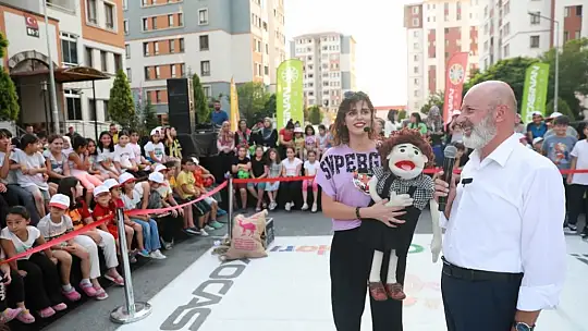 Çolakbayrakdar, 'Çocuklarımızın yüzü gülsün, mahalleler şenlensin'
