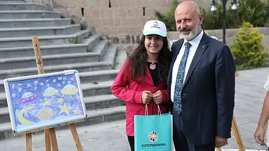 Çolakbayrakdar  gençlerimizin yanlarındayız