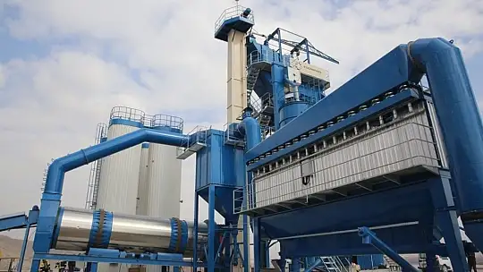 Çolakbayrakdar: 'Kendi ürettiğimiz asfalt ile rekor tasarruf elde ettik'