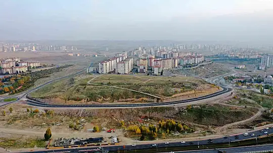 Çolakbayrakdar 'İnsanı yaşat ki devlet yaşasın'