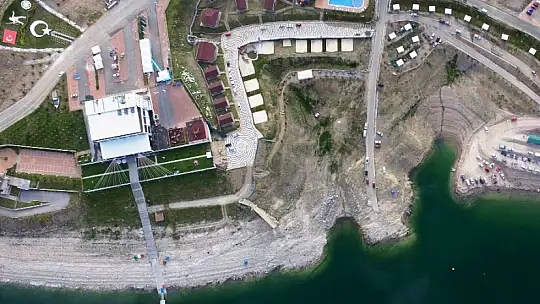 Vali Çiçek ve Çolakbayrakdar yelken tesisinin inşaatını inceledi