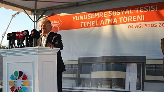 Çolakbayrakdar: 'Ne söz verdiysek hepsini yerine getiriyoruz'