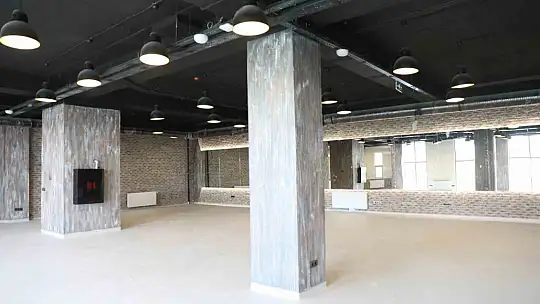 Çolakbayrakdar: ''sosyal belediyecilikte en iyi örnek''