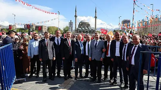 Çolakbayrakdar: Kalıcı istikrar istiyoruz mesajını vermiştir