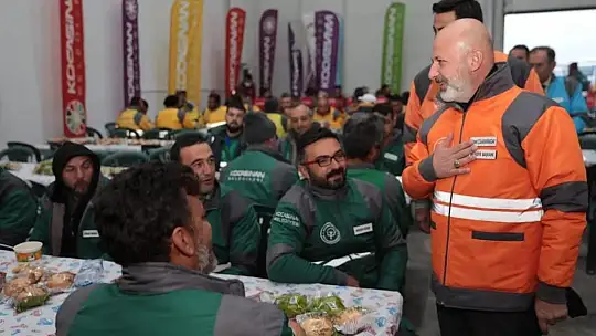 Başkan Çolakbayrakdar: 'Her alanda farklılık oluşturuyoruz'