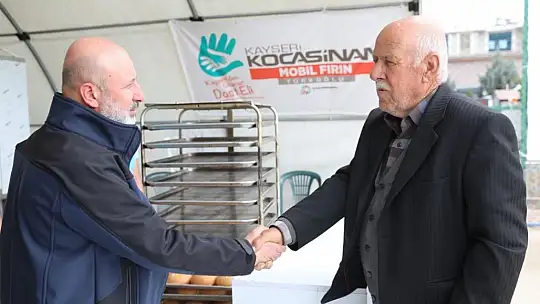 Kocasinan'ın mobil fırını günlük 16 bin ekmek dağıtıyor