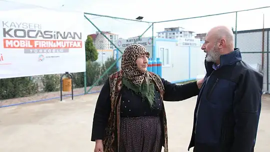 Kocasinan'ın mobil fırını günlük 16 bin ekmek dağıtıyor