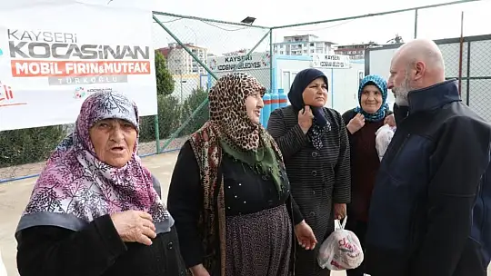 Kocasinan'ın mobil fırını günlük 16 bin ekmek dağıtıyor