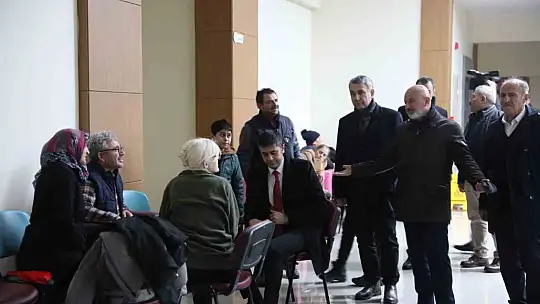 Çolakbayrakdar'dan tesislerdeki vatandaşlara ziyaret