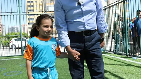 Çolakbayrakdar'dan gençlere müjde!