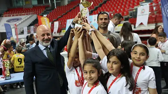 Satrançta ödüller sahiplerini buldu