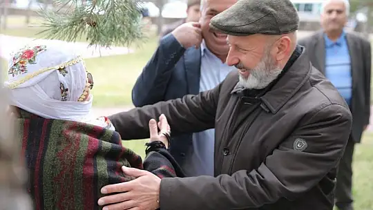Çolakbayrakdar, Yağmur ve Şükür Duası Programı'nda vatandaşla buluştu
