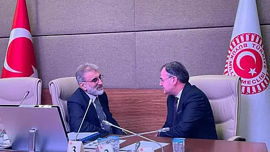 Başkan Özdoğan, yatırımlar için yeni yılda da başkent yolunda