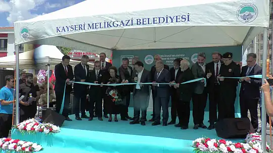 Kayseri'de en çok okul yapan Belediye hangisi?