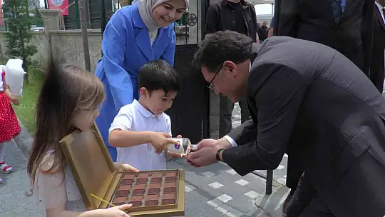 Kayseri'de en çok okul yapan Belediye hangisi?
